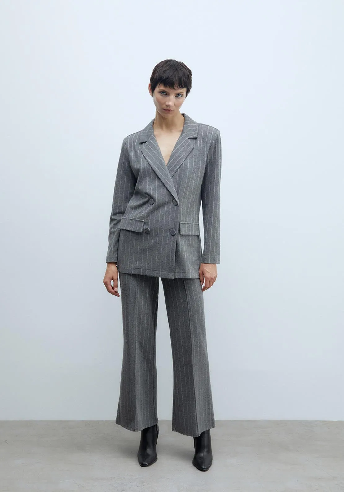 Soft-touch pinstripe blazer - Light Grey